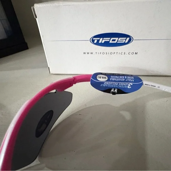 Tifosi Tyrant 2.0 Sport Wrap Sunglasses in White & Pink with Smoke Lens and - Picture 3 of 7